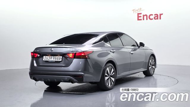 Nissan Altima из Кореи Encar