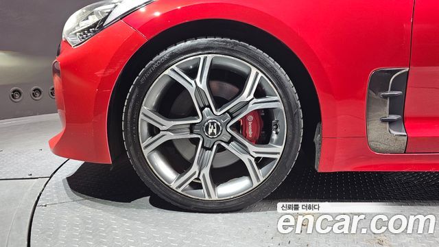 Kia Stinger из Кореи Encar