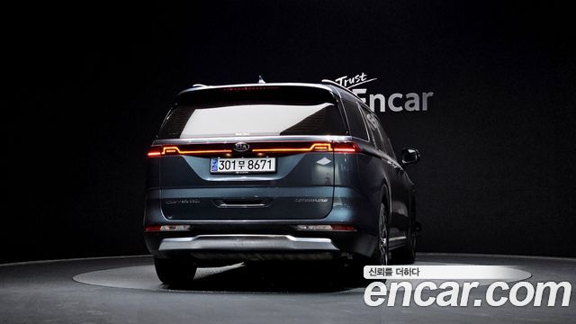 Kia Carnival из Кореи Encar