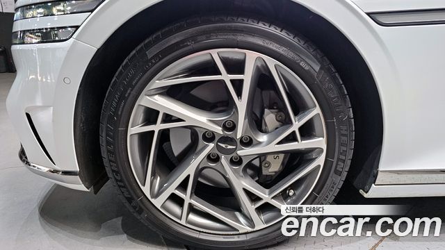 Genesis G90 из Кореи Encar