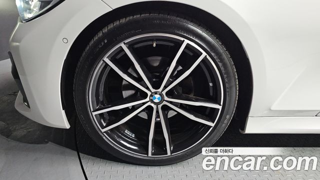 BMW 3-Series из Кореи Encar