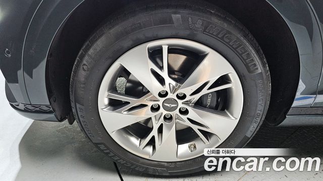 Genesis GV70 из Кореи Encar
