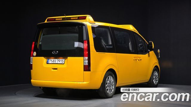 Hyundai Staria из Кореи Encar