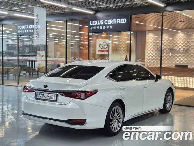 Lexus ES из Кореи Encar