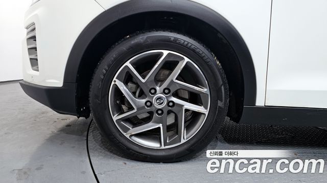 Ssangyong TIBOLI из Кореи Encar