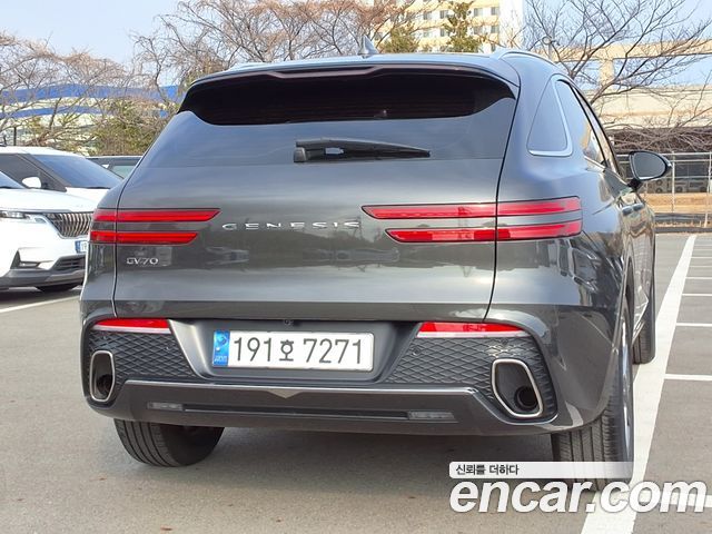 Genesis GV70 из Кореи Encar