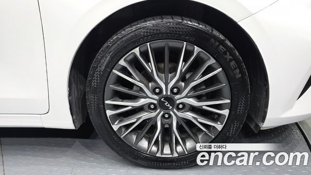 Kia K3 из Кореи Encar