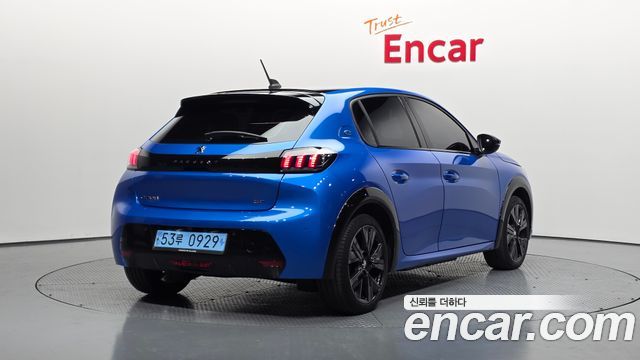 Peugeot 208 из Кореи Encar