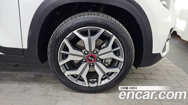 Kia Seltos из Кореи Encar
