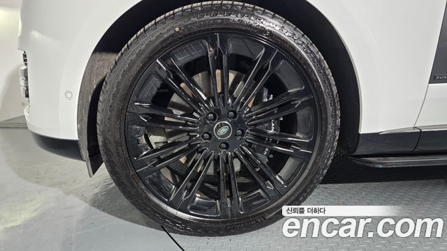 Land Rover Range Rover P530 Autobiography Long Wheel Base — пробег 8 463 км — фото 5 из 5