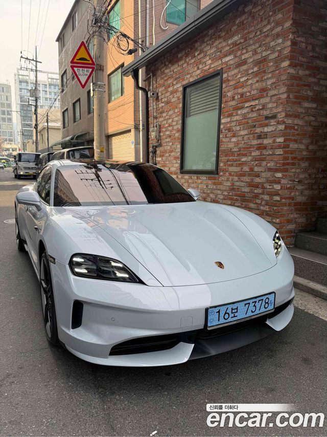 Porsche Taycan из Кореи Encar