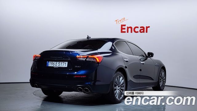 Maserati Ghibli из Кореи Encar