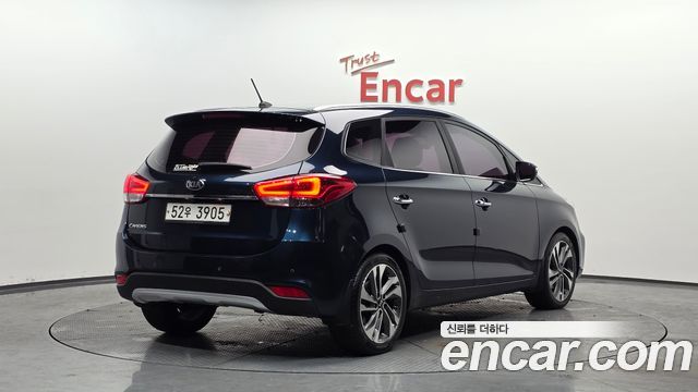 Kia Carens из Кореи Encar