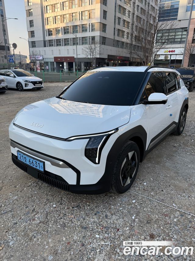 Kia EV3 из Кореи Encar