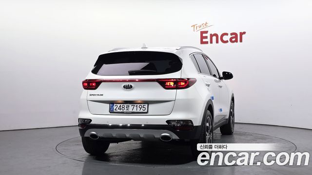 Kia Sportage из Кореи Encar