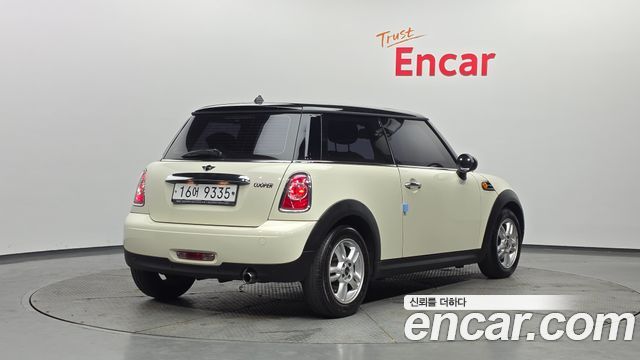 Mini Cooper из Кореи Encar