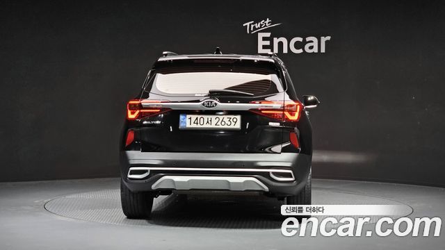 Kia Seltos из Кореи Encar