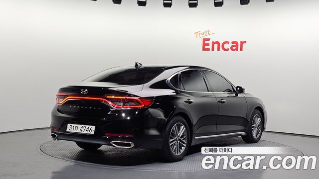 Hyundai Grandeur из Кореи Encar
