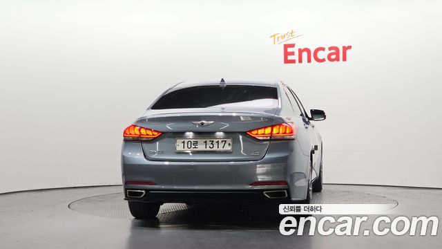 Hyundai Genesis из Кореи Encar