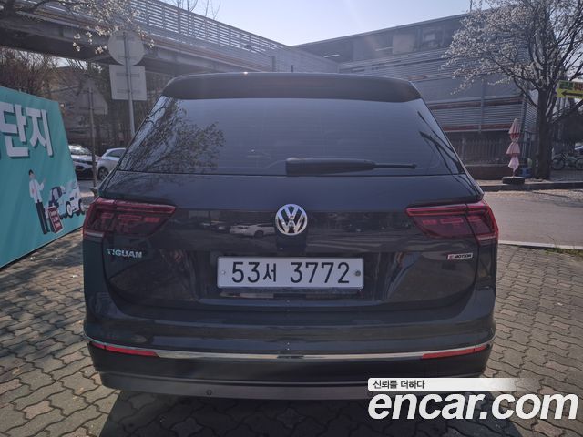 Volkswagen Tiguan из Кореи Encar
