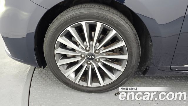 Kia K7 из Кореи Encar