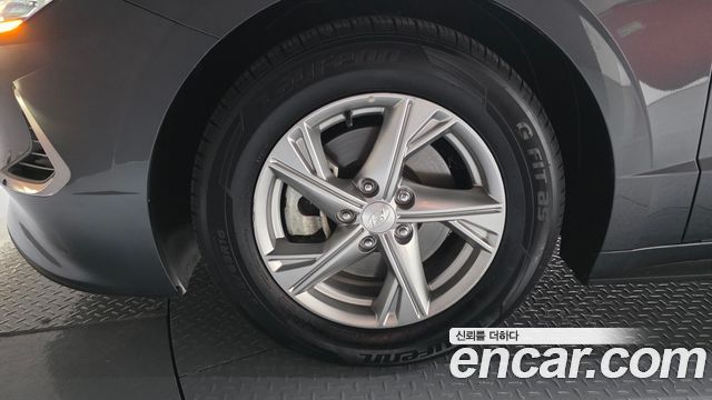 Hyundai Sonata 2.0 Premium — пробег 32 481 км — фото 5 из 5