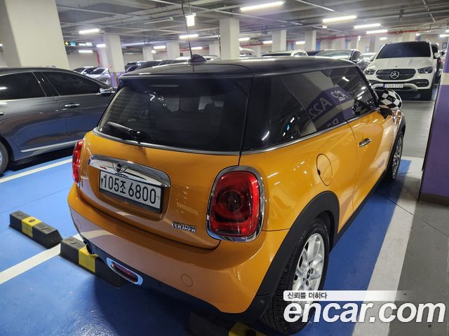 Mini Cooper из Кореи Encar