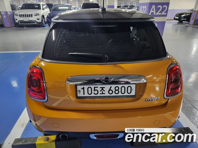 Mini Cooper из Кореи Encar