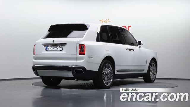 Rolls-Royce Cullinan из Кореи Encar