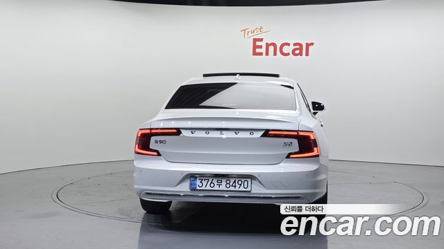 Volvo S90 из Кореи Encar