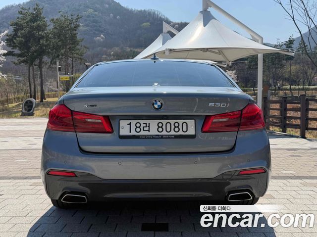 BMW 5-Series 530i xDrive M Sport Package Plus — пробег 29 000 км — фото 4 из 5