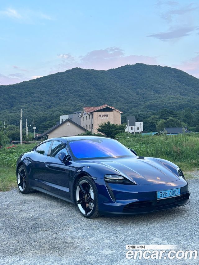 Porsche Taycan из Кореи Encar