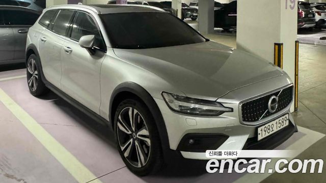 Volvo V60 из Кореи Encar