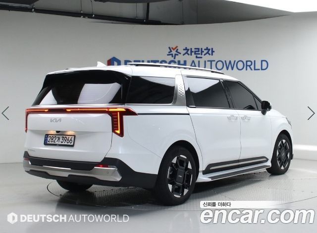 Kia Carnival из Кореи Encar