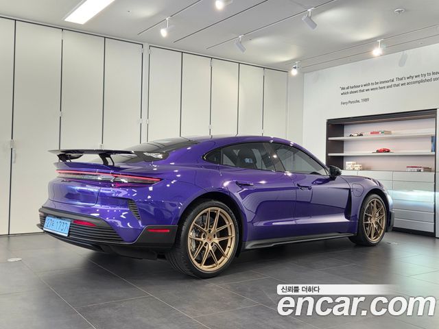 Porsche Taycan из Кореи Encar