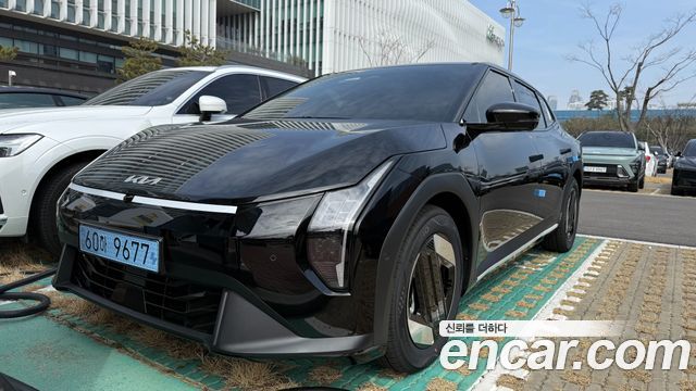Kia EV4 из Кореи Encar
