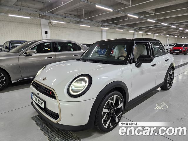 Mini Cooper из Кореи Encar