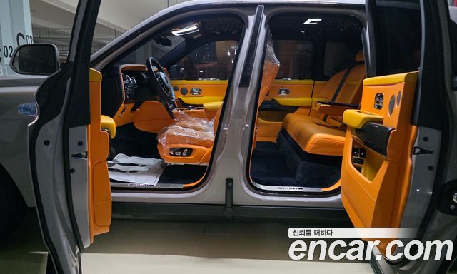 Rolls-Royce Cullinan из Кореи Encar
