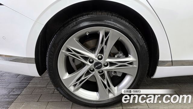 Genesis G90 из Кореи Encar