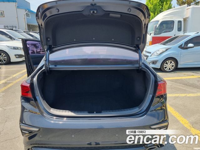 Kia K3 из Кореи Encar