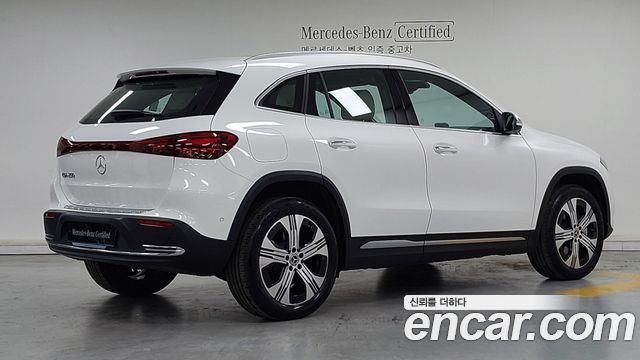 Mercedes-Benz EQA из Кореи Encar