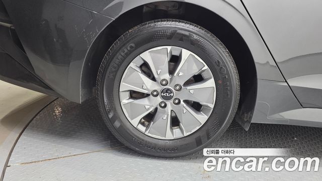 Kia K5 Trendy — пробег 88 945 км — фото 5 из 5