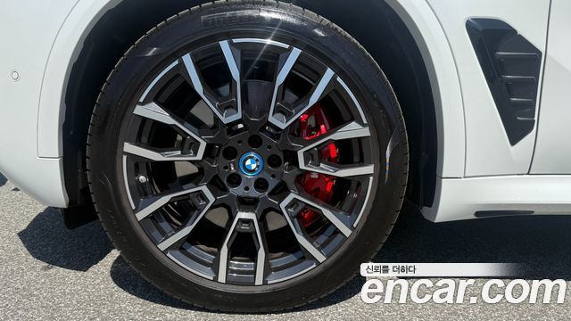 BMW X5 xDrive 50e M Sport — пробег 12 600 км — фото 5 из 5