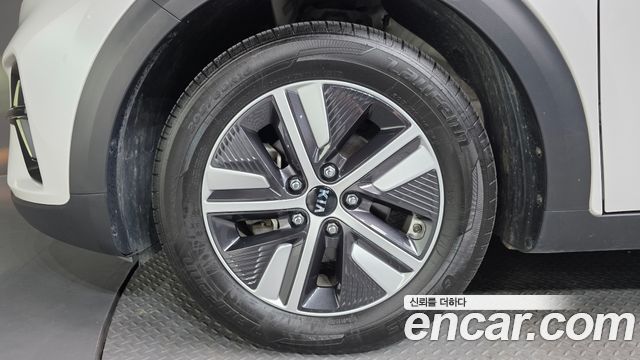 Kia Niro из Кореи Encar