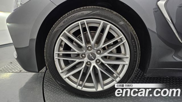Genesis G70 из Кореи Encar