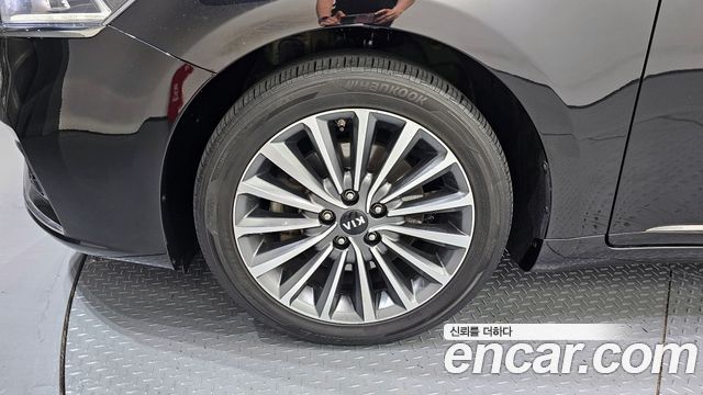Kia K7 из Кореи Encar