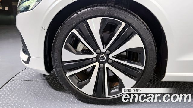 Volvo S60 из Кореи Encar
