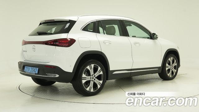 Mercedes-Benz EQA из Кореи Encar