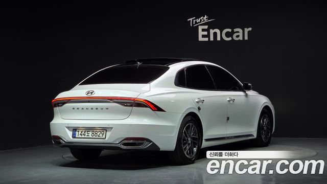 Hyundai Grandeur из Кореи Encar