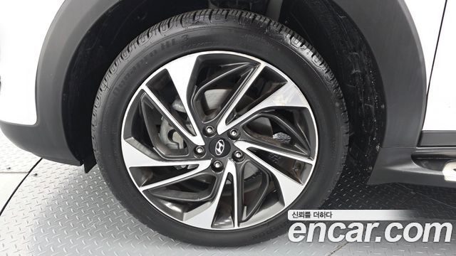 Hyundai Tucson из Кореи Encar